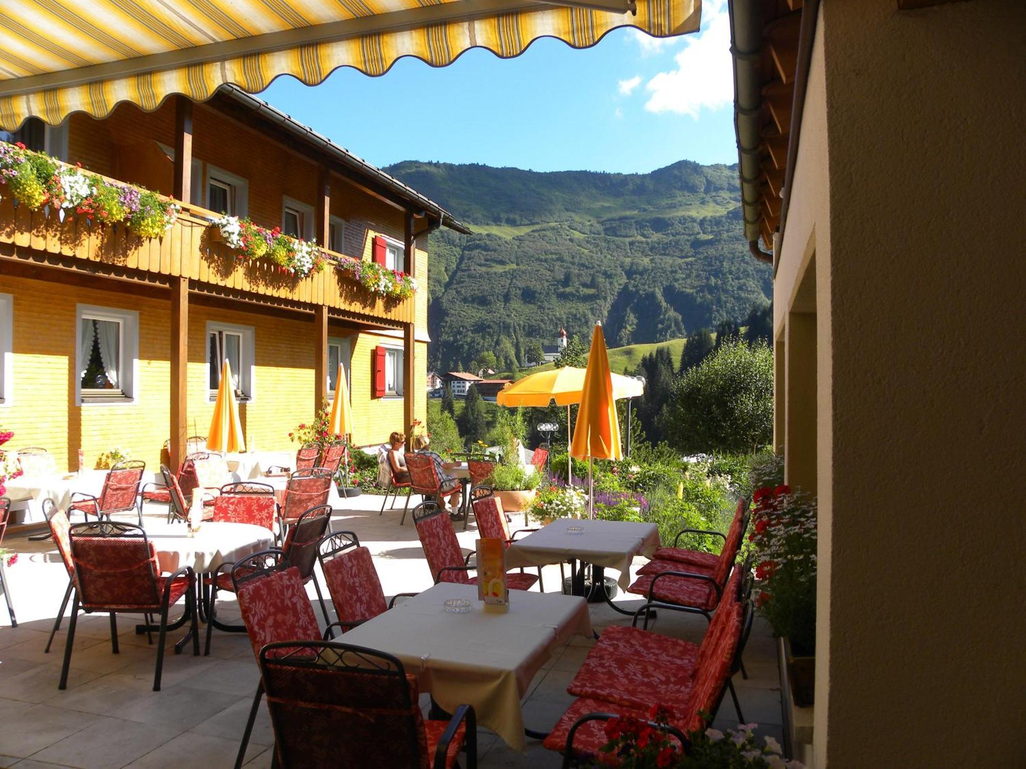 Hotel Alpenblume Damuels Dış mekan fotoğraf